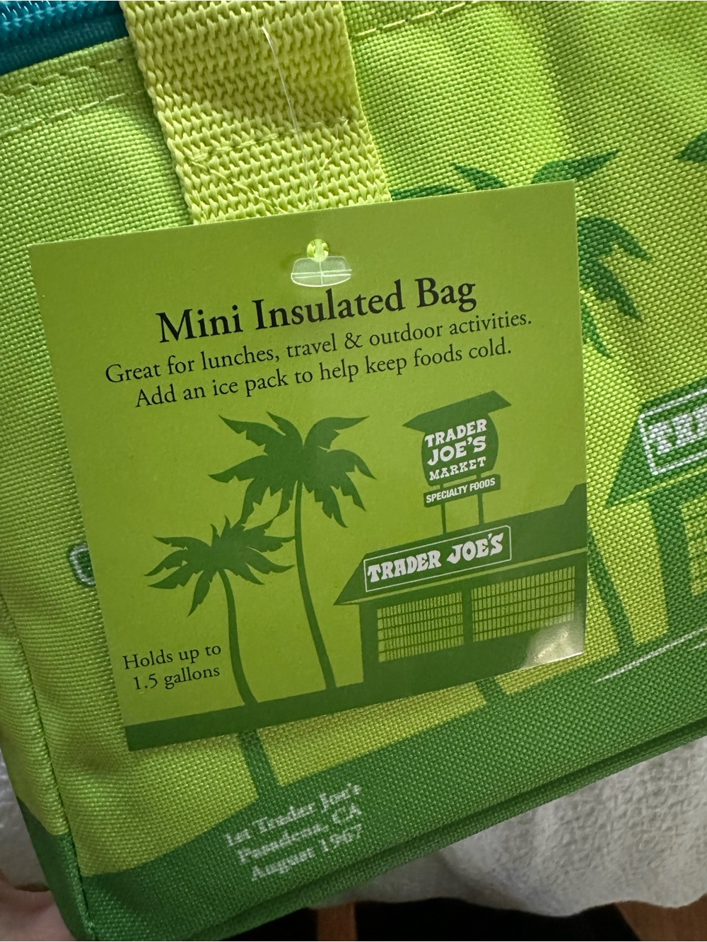 Trader Joe's Mini Insulated Lunch Bag - Lime Green - Picture 4 of 6